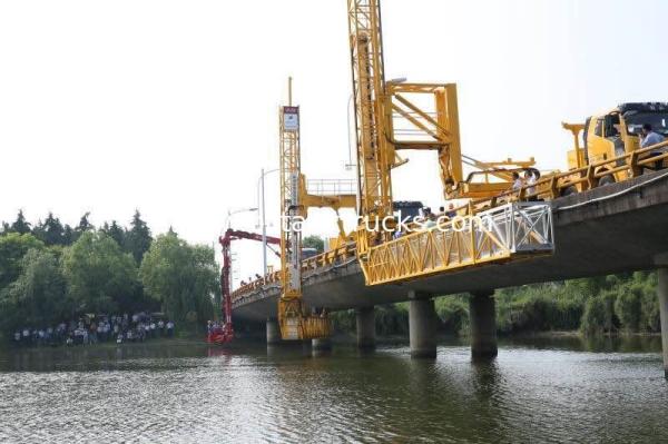 22m Platform Under Bridge Inspection Vehicle With Volvo Chassis Maximum Flexibility