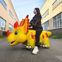 Dino World Animatronic Dinosaur Scooter électrique Pour le parc d'attractions