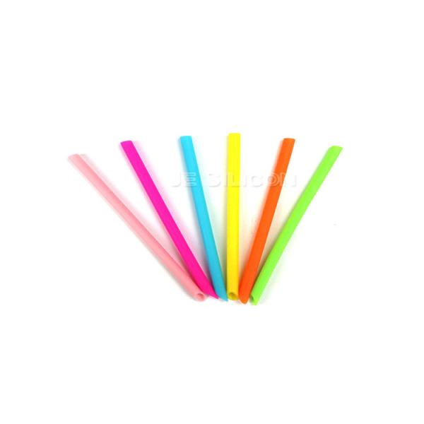 Food Grade Silicone Smoothie Straws , Kids Bendable Silicone Straws Lightweight