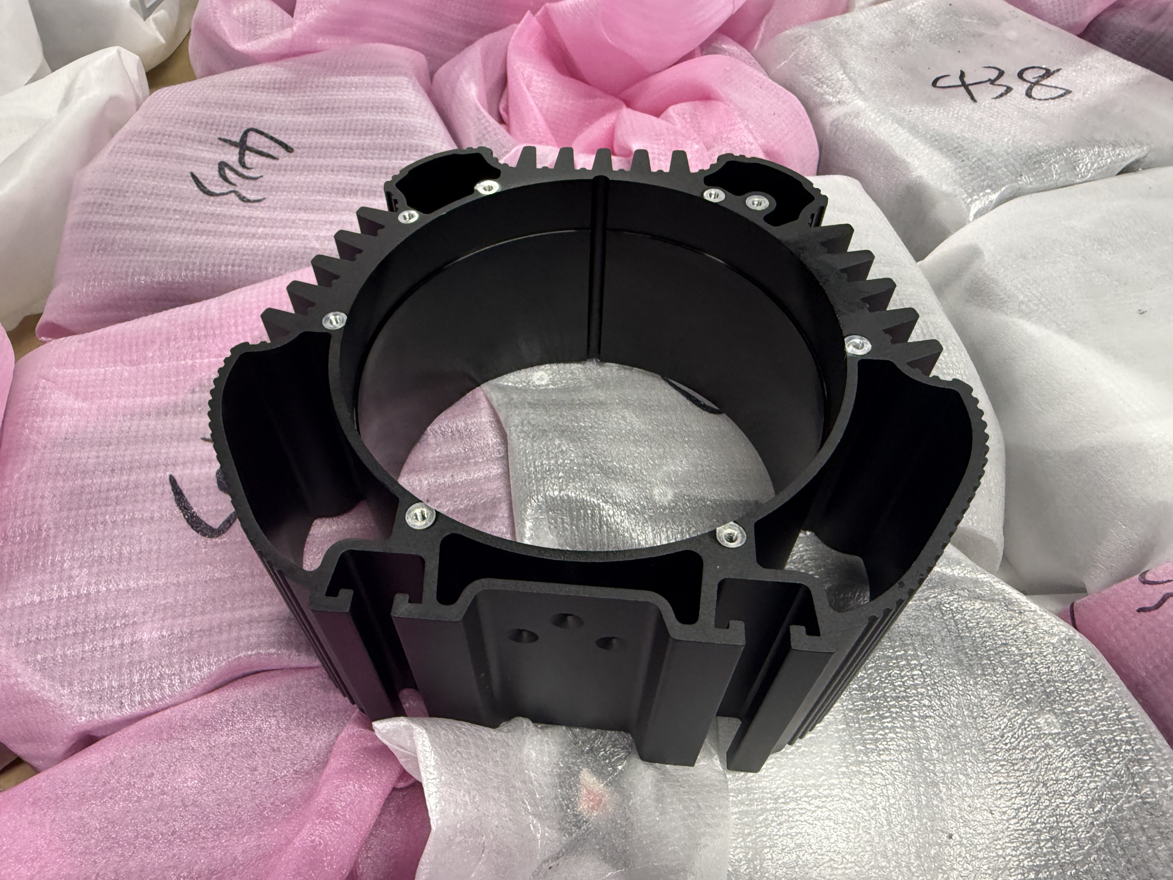 Custom 6063 Aluminum Heat Sink Extrusion Profile OEM CNC Machining Anodized Industrial Heatsink Manufacturer