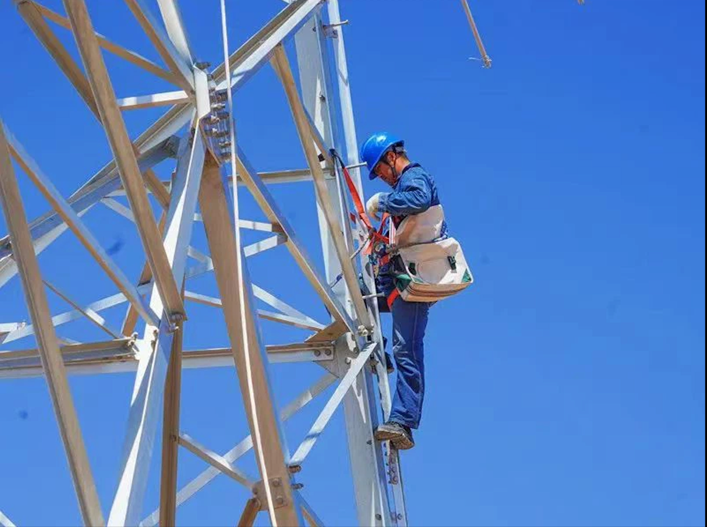 Hot Dip Galvanised Steel Tower Anti Corrosion Angle Steel Tower For Sturdy Support