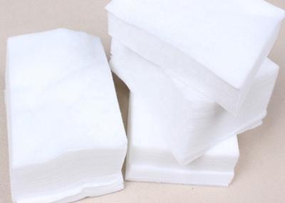 40gsm Hydrophilic Spunlace Nonwoven Fabrics 100% viscose Breathable For Wet Wipes