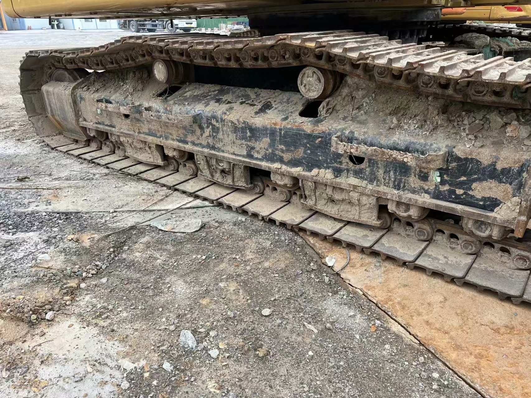Эксплуатационный экскаватор CAT 330GC, произведенный в Китае, американская марка