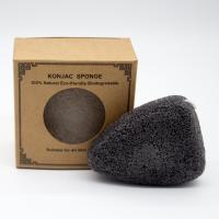 Esponja Konjac do carvão vegetal do triângulo de MSDS Glucomannan para a pele de Rosacea