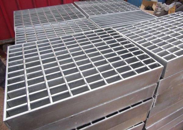 Welded Bar Grating Heavy Duty Steel Grating Banding Untreated Surface