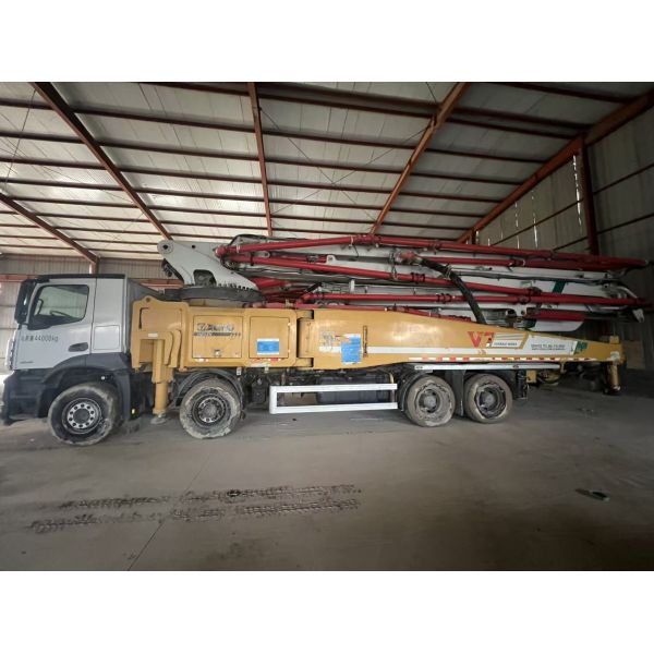 Used 2021 XCMG Schwing 62m Concrete Pump
