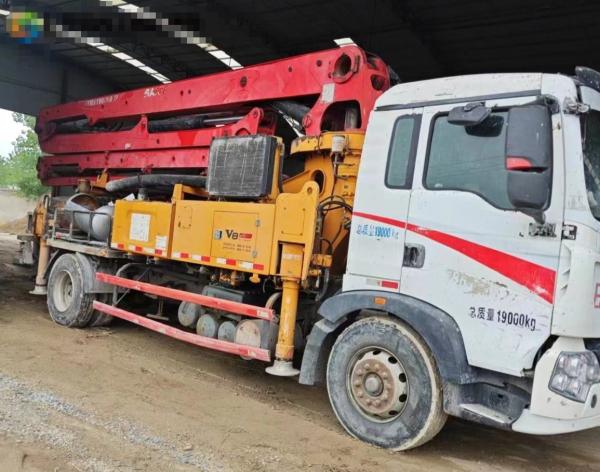 Service après-vente SYM5190THBDZ 30 mètres pompe à béton pour l'usine de batchage du béton