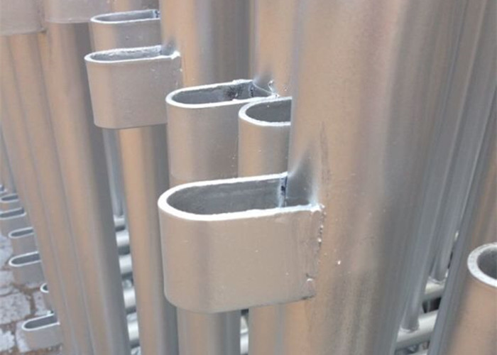 Hot Galvanized Portable Steel Barricade , Concert Barricade Rental 1.0X2.4 Meter