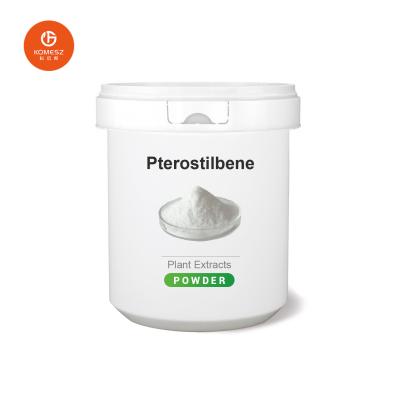 KOMESZ Votre source fiable de poudre de ptérostilbène de couleur blanche et d'apparence en poudre