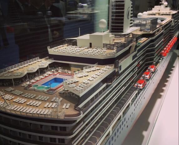 Signature Class Cruise Ship Business Model , MS Eurodam Cruise Ship Models