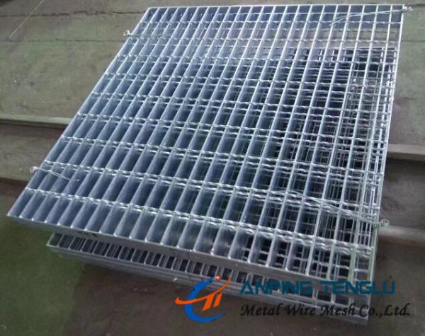 Welded Steel Grating: Flat Style Bar Grating; Serrated Bearing Bar Grating