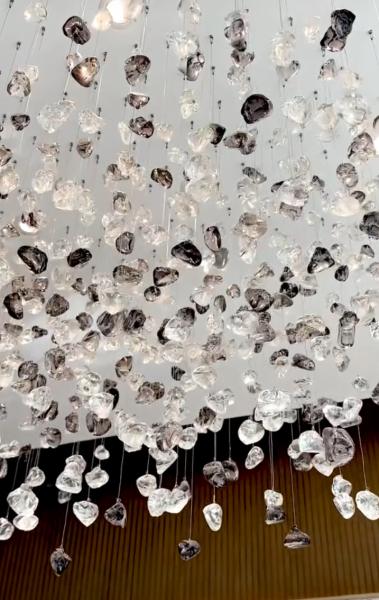 Nordic Style Modern Indoor Decoration Light Villa Mall Staircase Handmade Art Glass Chandelier Customize