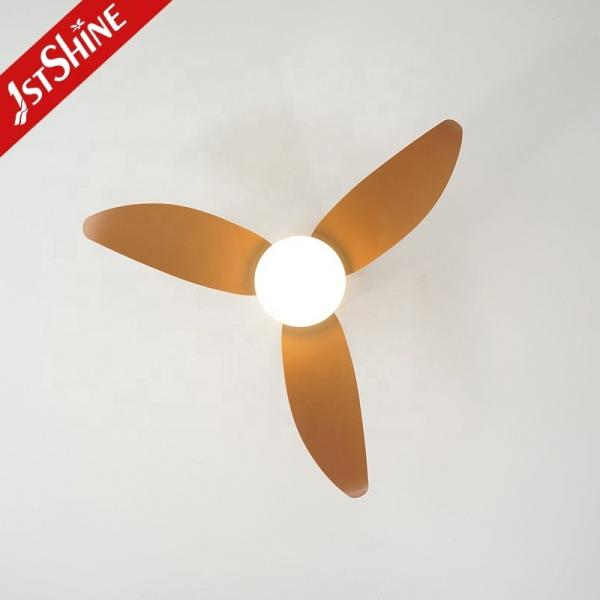 Corpo de lâmpada de metal Ventilador de teto LED de 36 polegadas com controle remoto e iluminação de 3 cores