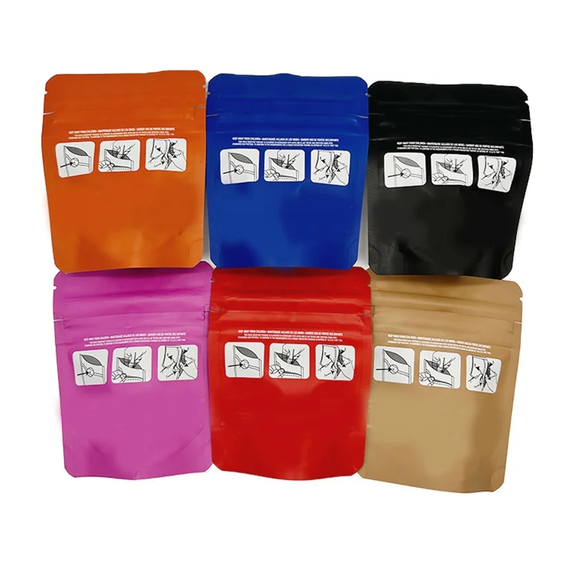 Heat Seal 3.5g 7g Oz Blank Bags Zipper Stand Up Mylar Bags Matte White Holographic Surface Pouch Food Snacks Packaging