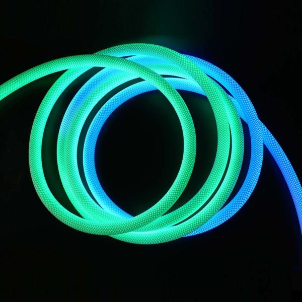 防水 24V LED ネオンフレックス 360° UV 耐性 カラーと効果をカスタマイズ