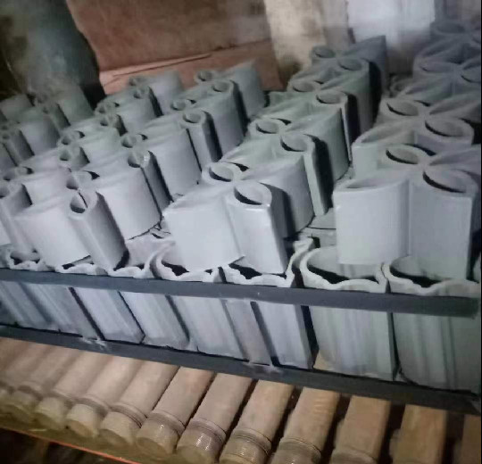 Metal Roller Kiln Low Fuel Consumption Mechanization Automation Ceramic Fast Fire Kiln