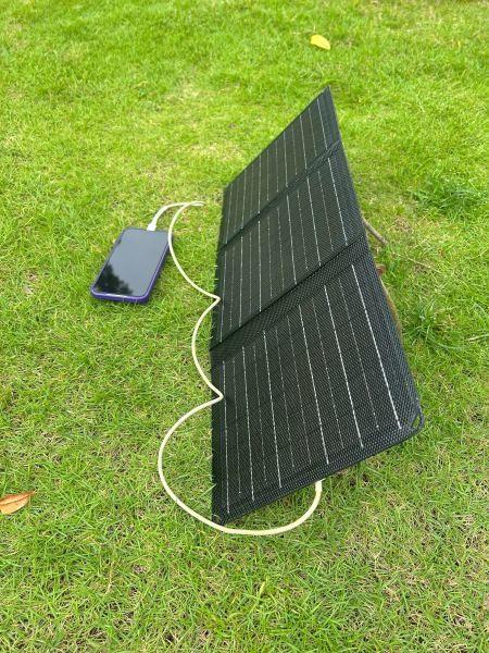 Carregador de painéis solares IP65 de 3 dobras com saco de poliéster 600D durável