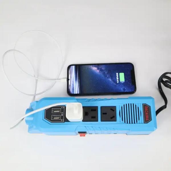 Smart Car Inverter 200W Car Quick Charger With 3 In 1 Retractable Cables Car Charger Cell Phone Charger With Led Display