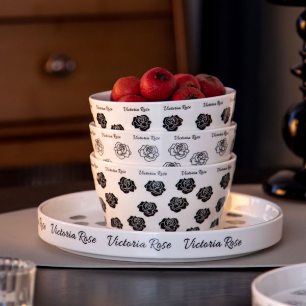 Дни матери Порцелановые столовые принадлежности под стеклянными с растениями