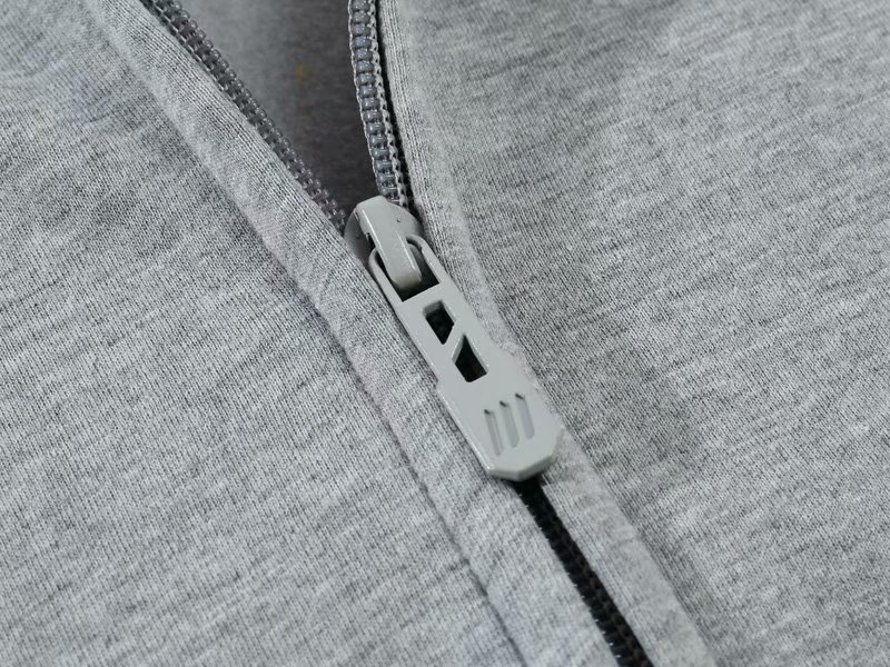 Hoodies Breathable застегнутых на молнию людей весны падения промелькивают вверх Hoodie с карманами молнии