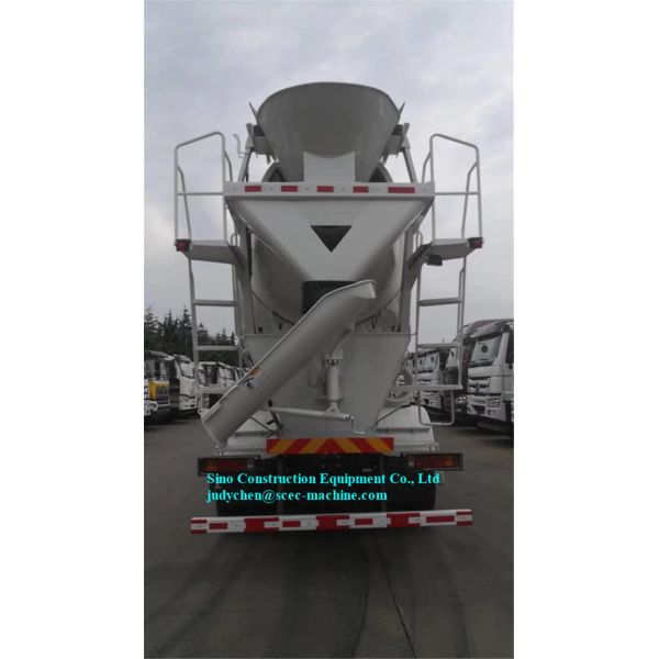 Light Serial 4m3 Cement Mixer Vehicle ZZ1167G3815C1 Engine 130HP Euro III