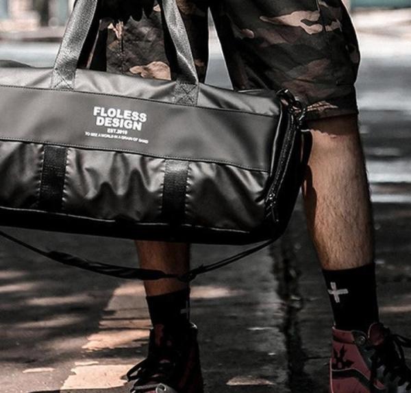 OEM Carry On Travel Bag Waterproof Fitness Bag Dry Wet Separation Exercise Handbag