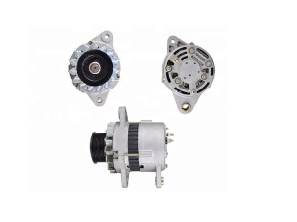 Excavator Diesel Engine Alternator 24V 35A 033000 6580 OEM Size Compact Structure