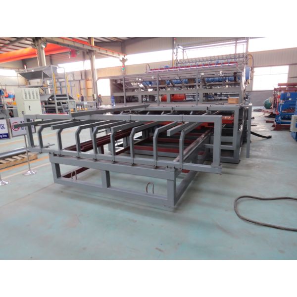 Auto Feeding Pre Cut CE Steel Wire Welding Machine For Steel Truss