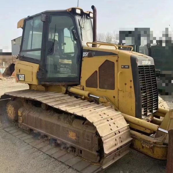 Affordable CAT D5K Tractor Dozer with Low Working Hours and Good Condition