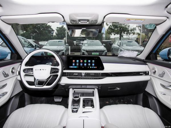 2024 Chery Fengyun A8 Plug-in Hybrid Electric Vehicle with 106KM Pure Electric Range