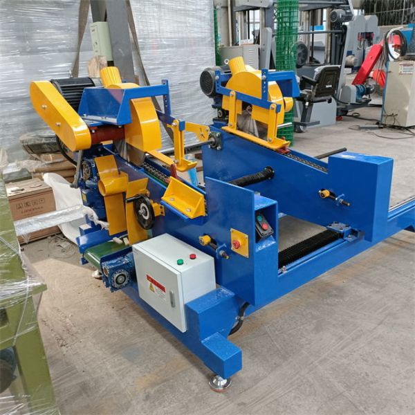 Automatic Log Cutting Saw / Automatic Feeding Crosscut Saw for Logs