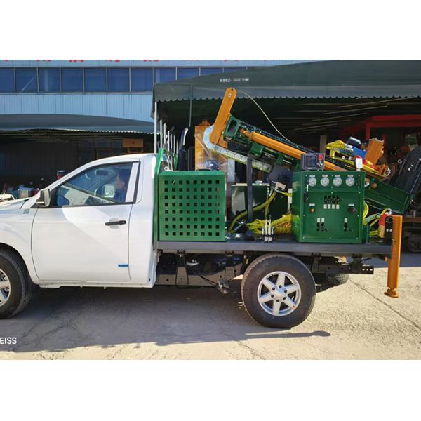 Geological Exploration Borewell Drilling Truck Easy Moving