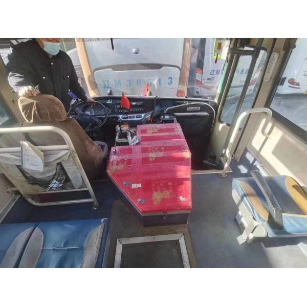 Second Hand Mini Van Yutong ZK6102D Front Engine Bus 43seater Double Doors LHD/RHD