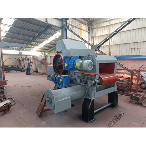 Woodworking Wood Chips Crusher / Wood Shredder / Wood Chip Sawdust All In One Machine