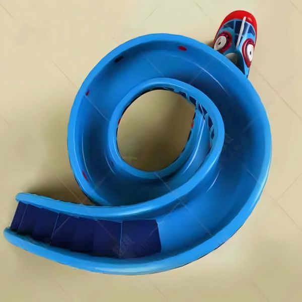 Snake Shaped Rotating Track Aqua Park Slide Corrosion Resistant Burr Free