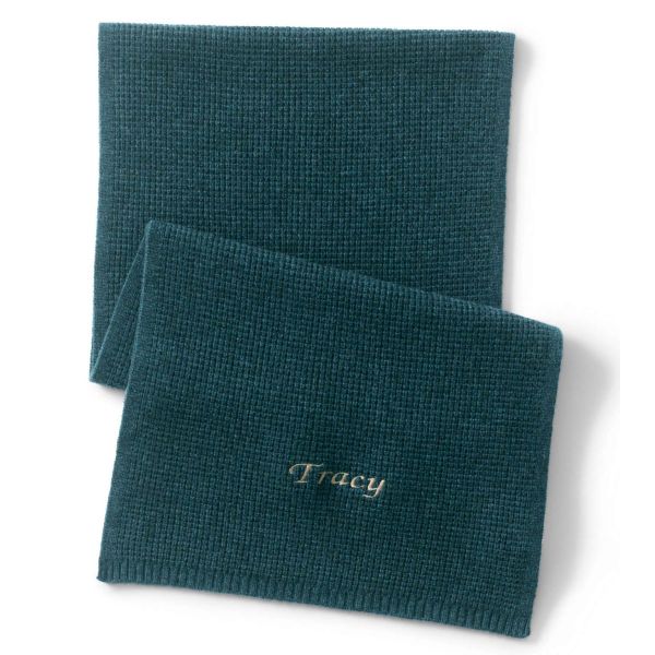 Warm Waffle Stitch Knitted Hat Scarf Gloves Sets For Women 7GG Gauge Durable