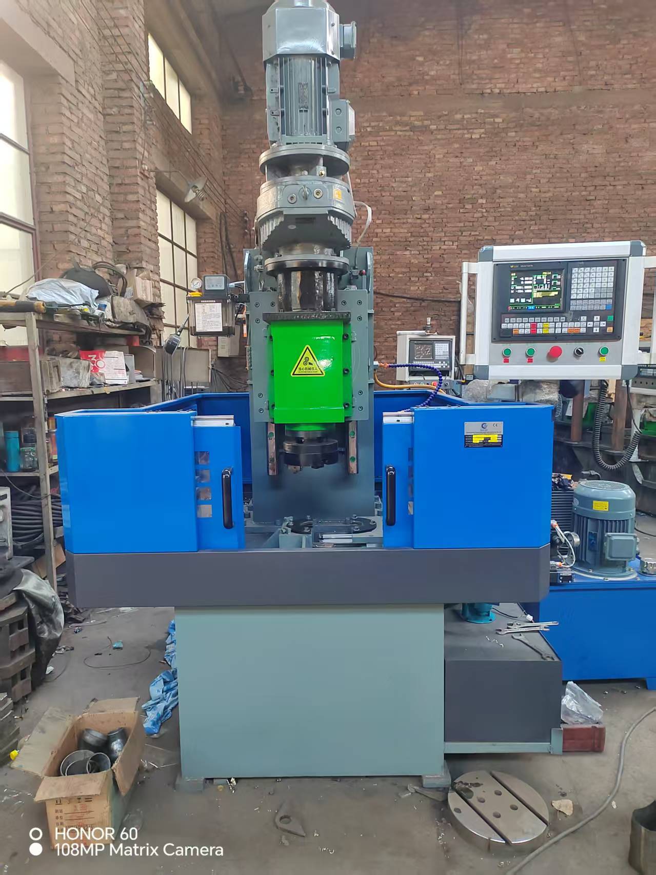 Pipe Fitting Reducer Beveling Machine Ideal for Pipe Diameter Range 20mm To 610mm Pipe Chamfering Machine