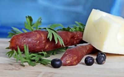 Antibacterial Glycerol Monolaurate Antimicrobial Emulsifier Prolong Shelf Life For Hot Dogs