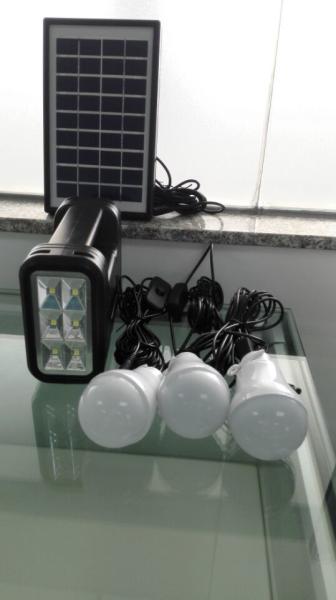 Rechargeable New energy 4W DIY solar home lighting kits with 3 led light for 3 rooms lighting for off-grid area