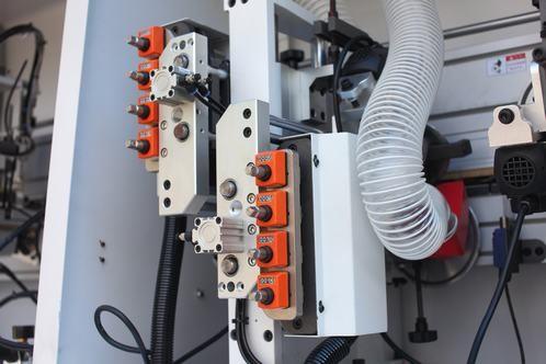 Straight Linear Plywood Edge Banding Machine Pre Milling Edge Bander Corner Rounding