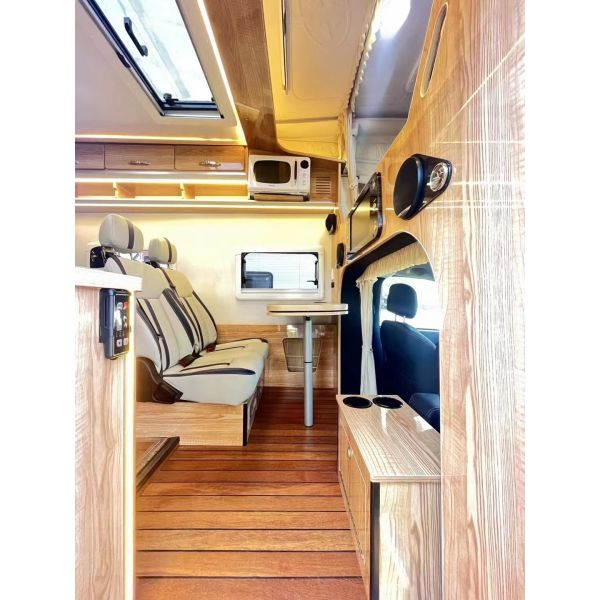Структура стальной рамы RV Caravan Van 5998*2480*3250 Включая шину 235/75R17.5 16PR