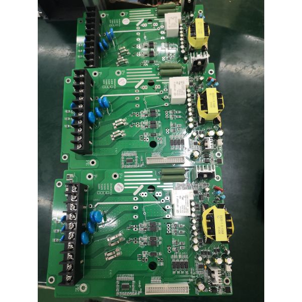 Входной сигнал инвертора перепада соответствующий 1 выход участка 220v 3 привод 4kw AC инвертора участка 380v
