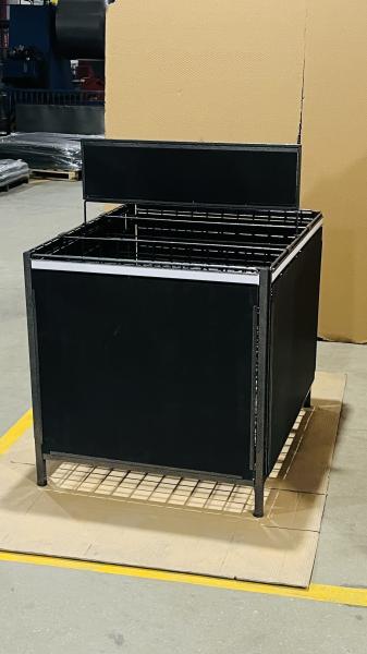 Movable Large Wire Storage Basket Powder Coat Finish Wear Resistant Durable