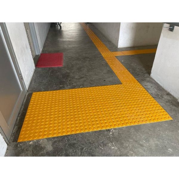 PVC Tactile Rubber Mat with Blind Guidance for High Visibility and Safety