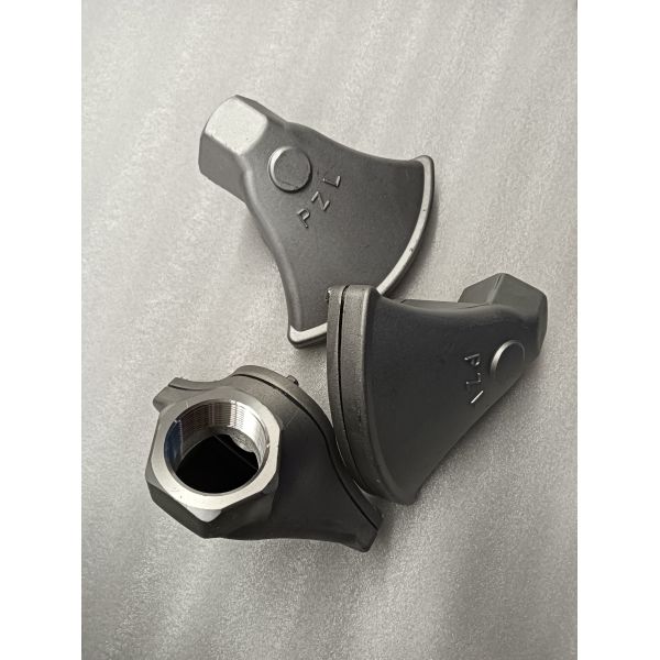 Duckbill Sprinkler Nozzle for Sprinkler Trucks - Efficient Uniform Water Distribution Sanitation Irrigation Parts