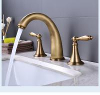 Robinet 8In répandu en laiton de salle de bains de Centerset dans Chrome Matte Black Gold blanc