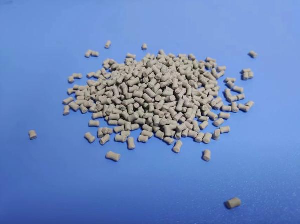 Déshydratation Oxyde de Calcium Agent de Séchage Masterbatch PE-500 pour le Traitement des Polymères Recyclés