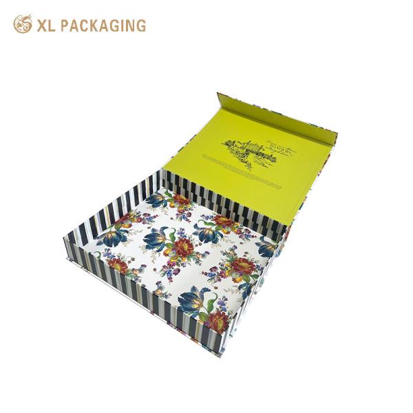 Custom Elegent Inside White Colour Printing Magnetic SkinCare Packaging 157gsm Artpaper Packing High-end Custom Cosmetic Box