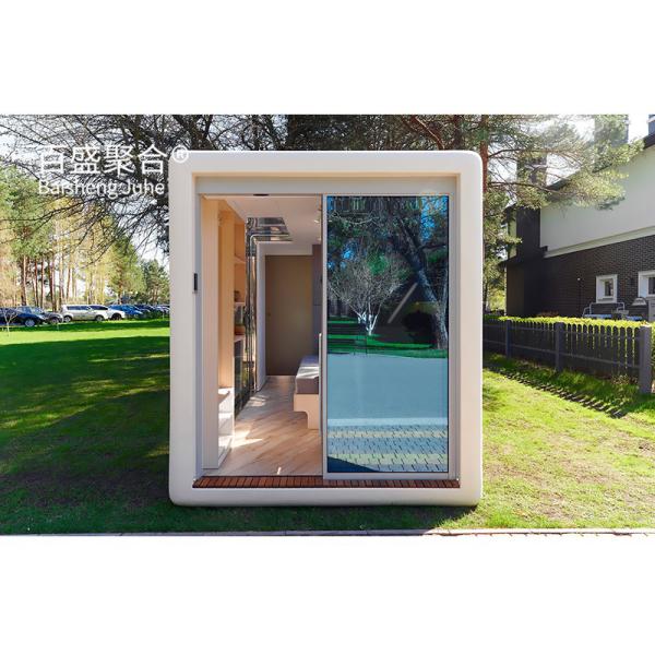 Casa de cápsula espacial portátil de aço moderno personalizado com cozinha Casa de contêiner pré-fabricada 40ft