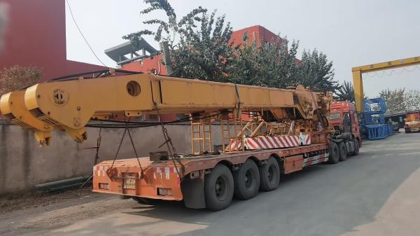 2018 XCMG Second-Hand Crane XCA1200, Main Arm 102 Meters, Jib 50 Meters, Counterweight 170 Tons, Running Time 4431h, Mileage 26369km, Excellent Working Condition.